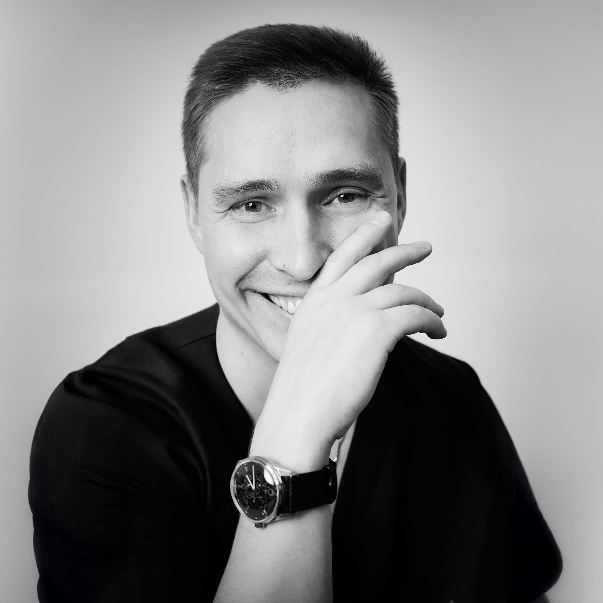 Pavel Somov - Article image